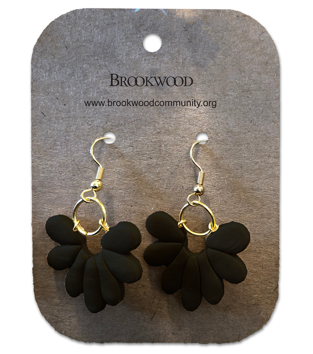 Black 7 Leaf Earring *CM