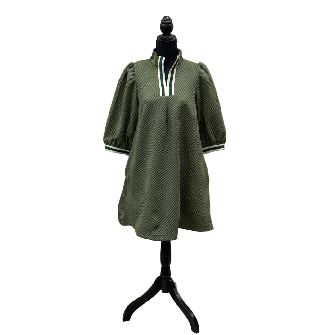 green umgee dress with cream trim