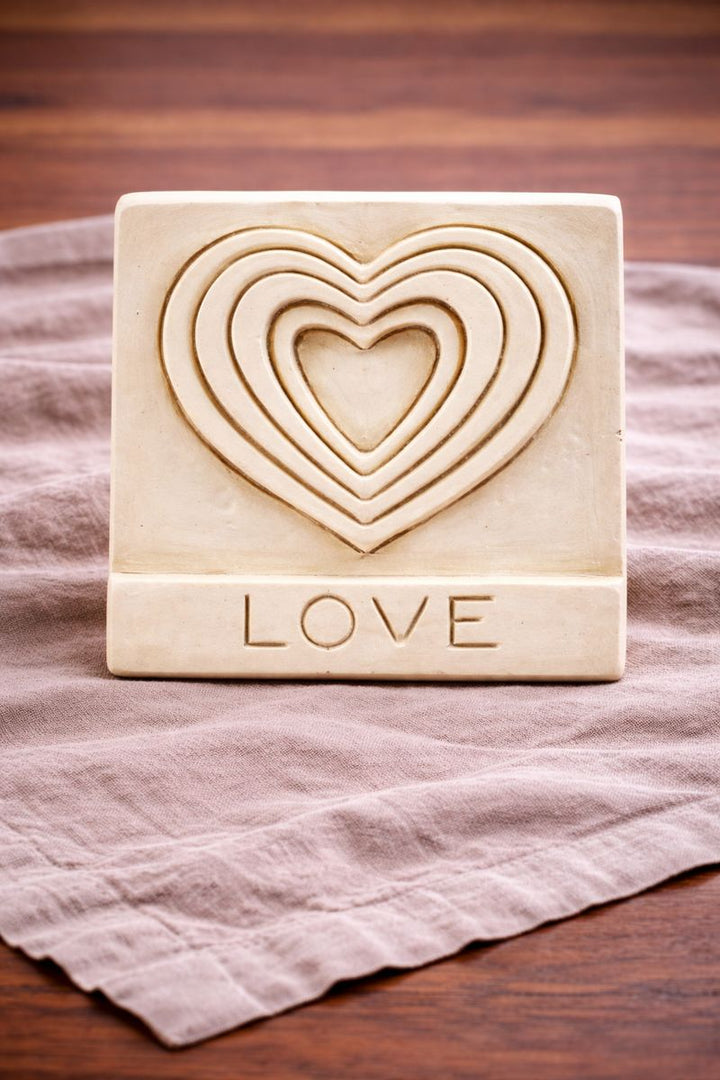 Tile Love White *CM