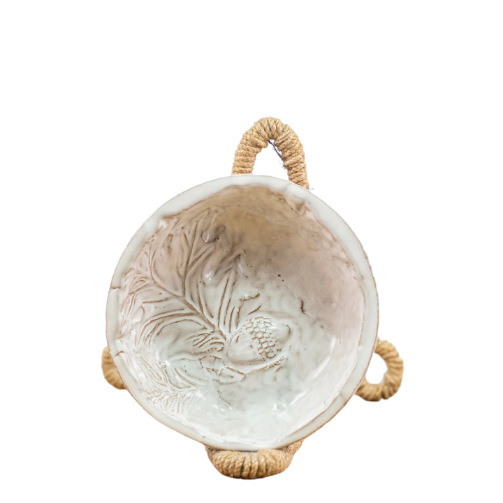 Bowl with an Oak Leaf *CM